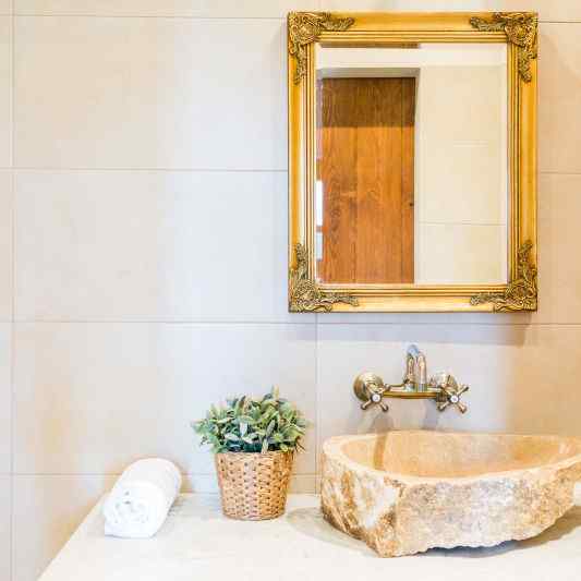 Espejos de aumento en el baño: prácticos - Baños